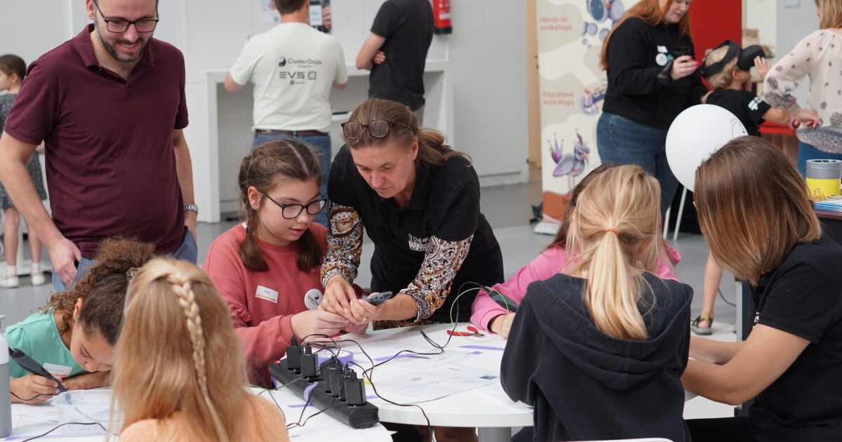Word vrijwilliger | CoderDojo Belgium